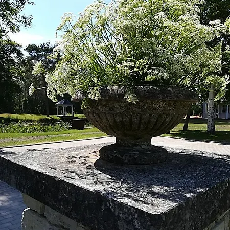 Gardener's House